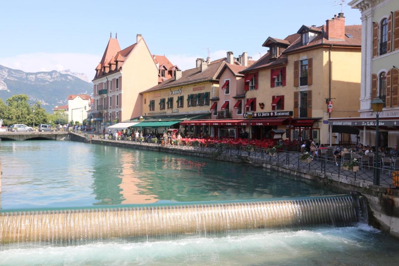 Pause Cafe Avec Sauna Annecy Exteriör bild